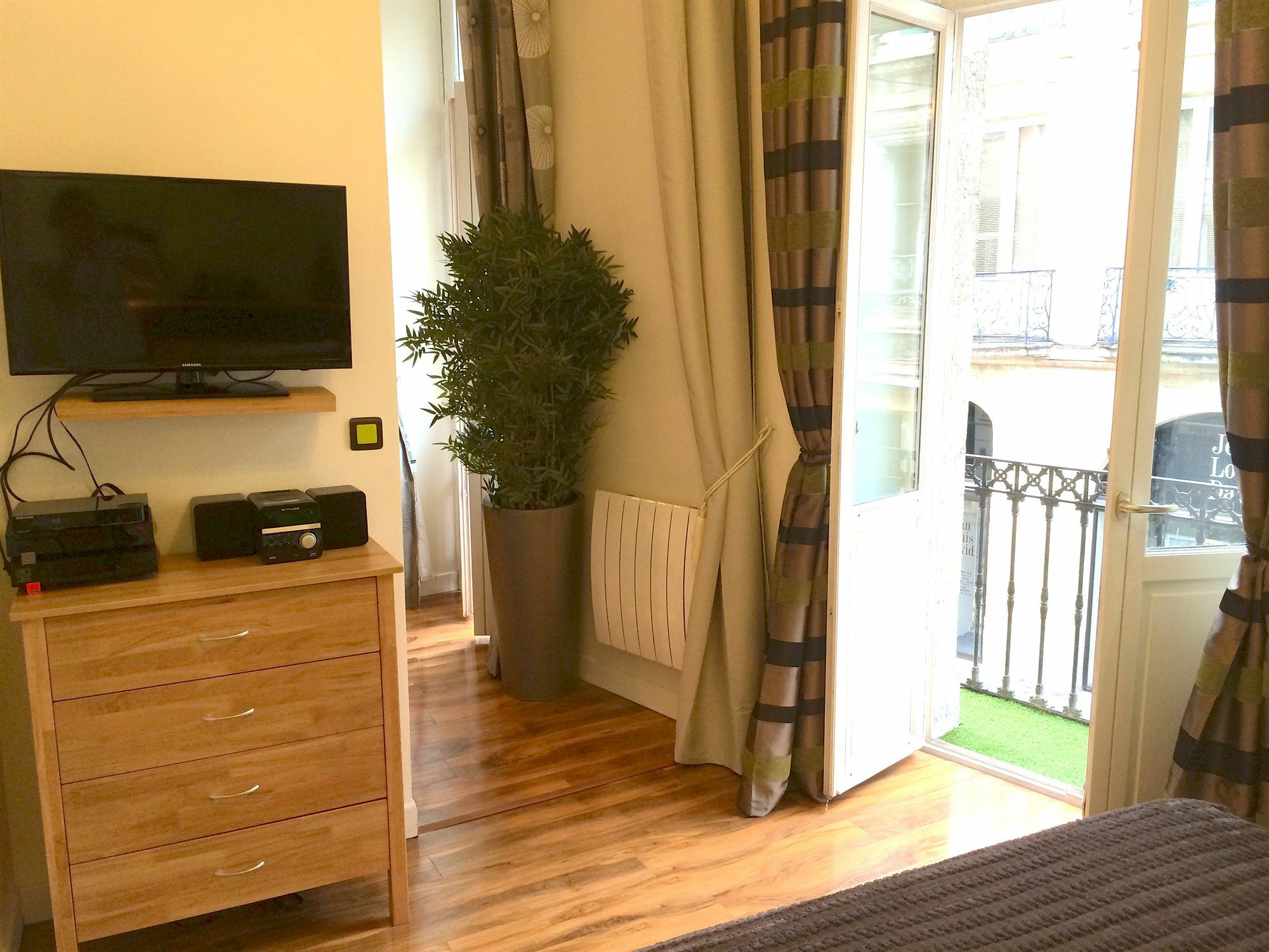 בורדו Appartement "Princesse Eleonore" - Centre Historique מראה חיצוני תמונה